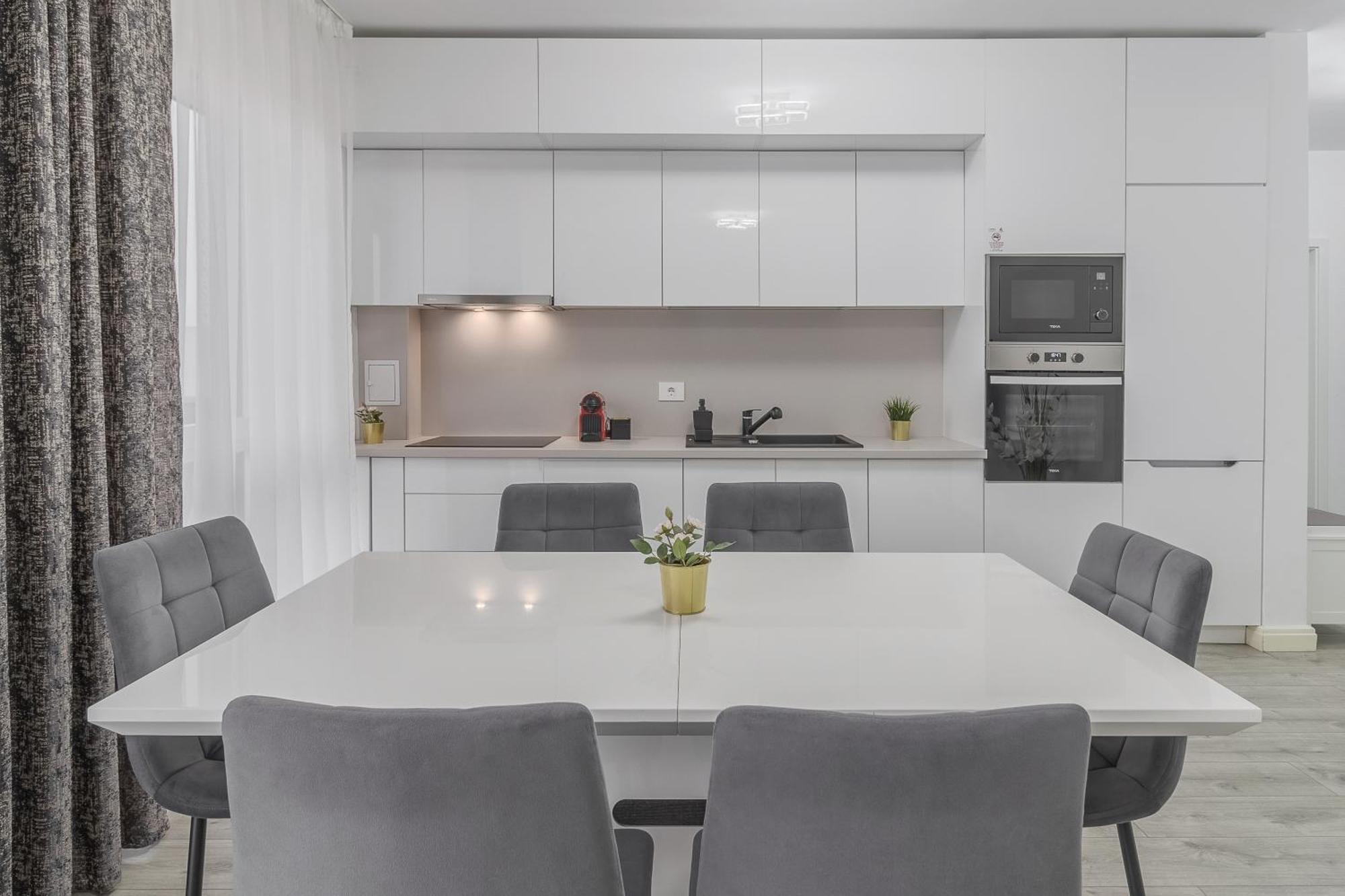 Pure Flat Apartman Nagyvárad Kültér fotó